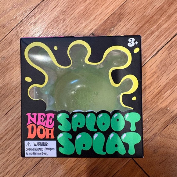 New in box Schilling Needeh Lot of 4: Fuzz Ball, Mallow, Ice cream, and Splat - Picture 3 of 5